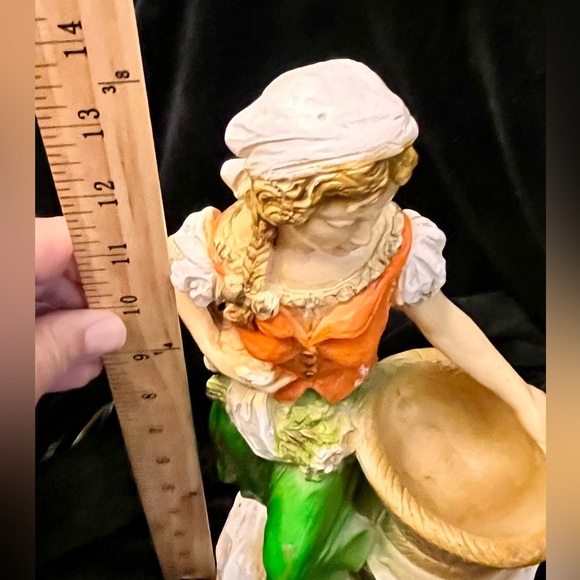 Universal Statuary Chicago 1975 German Italian Peasant Girl Item 821 MCM Retro - Picture 13 of 16